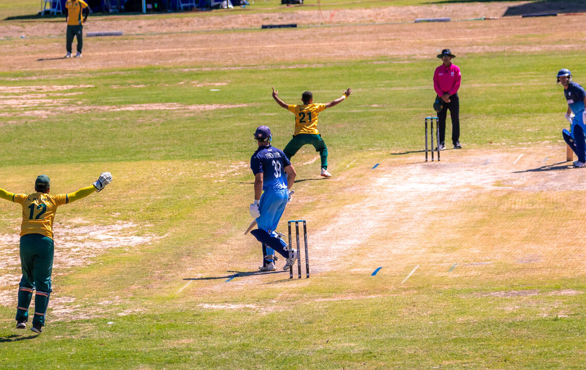 ব্রাজিল-আর্জেন্টিনা ক্রিকেট ম্যাচের একটি দৃশ্য