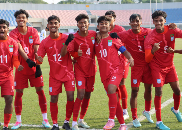 শ্রীলঙ্কাকে উড়িয়ে দিল বাংলাদেশ