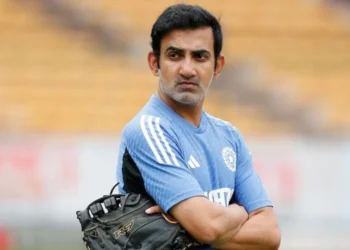 গম্ভীরকে নিয়ে নতুন সিদ্ধান্ত বিসিসিআইয়ের