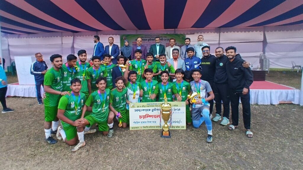 ঢাকা বিভাগীয় পর্যায়ে আন্তঃকলেজ ফুটবলে চ্যাম্পিয়ন তোলারাম কলেজ