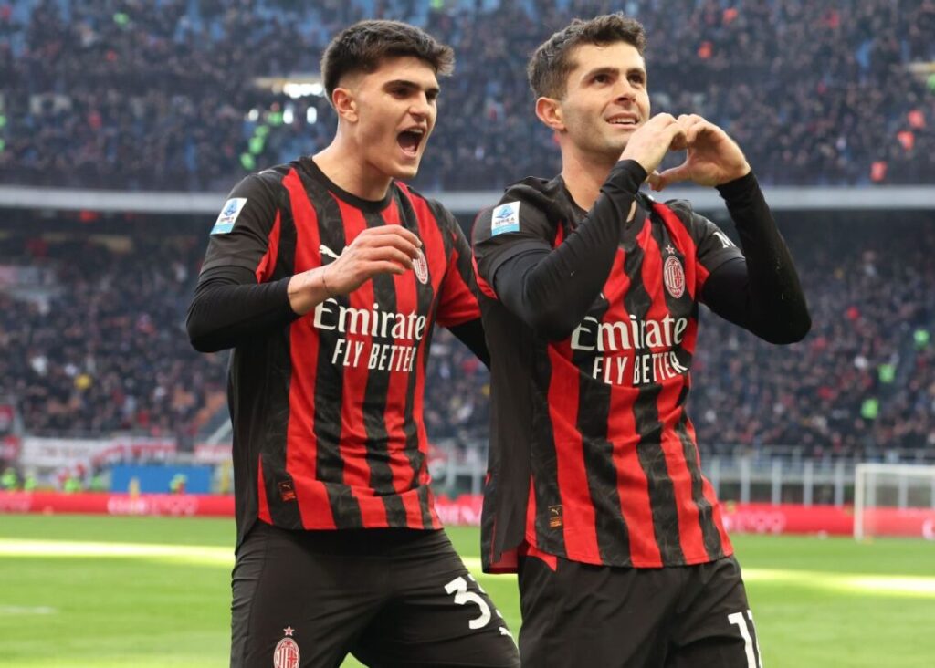 দ্বিতীয় স্থানে থেকে বছর শেষ করলো এসি মিলান