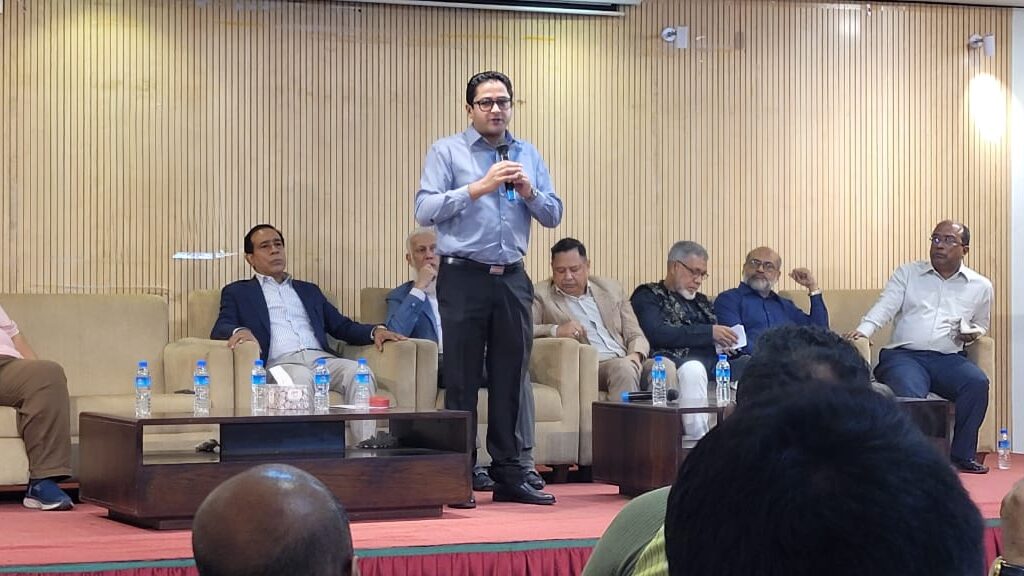 বিসিবি নয়, লিগ মাঠে গড়াবে ক্লাবের চাওয়ায়