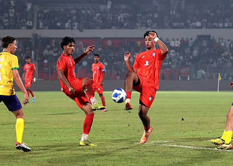 লাতিন বাংলা সুপার কাপের বাংলাদেশের লাল-সবুজ রাইজিং স্টার বনাম আর্জেন্টিনার আতলেতিকো চার্লোন ম্যাচ