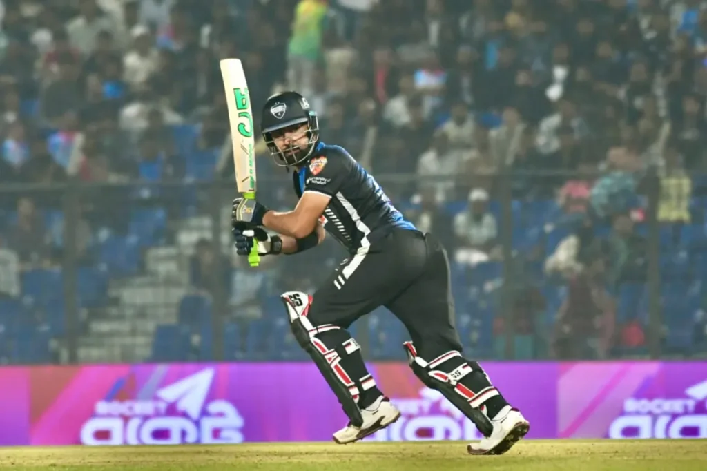 রংপুর রাইডার্সে পাকিস্তানের তারকা ব্যাটার