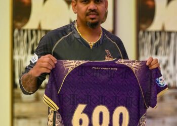 সুনিল নারাইনের টি-টোয়েন্টিতে ৬০০ উইকেট