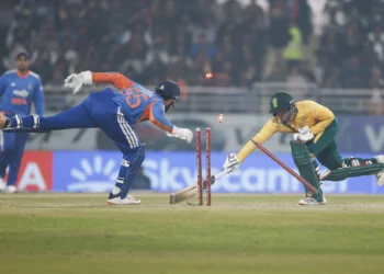 ভারতকে হারিয়ে সমতা দক্ষিণ আফ্রিকার