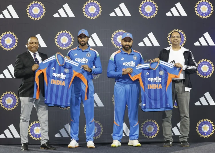 টি-টোয়েন্টি বিশ্বকাপের জার্সি প্রকাশ করল ভারত