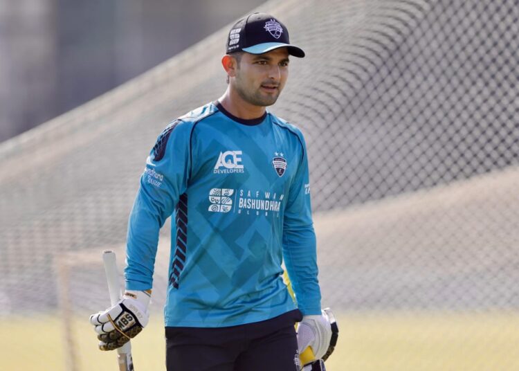 বিপিএল দিয়ে জাতীয় দলে ফিরলেন খাওয়াজা