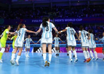 জয়ের পর আর্জেন্টিনার খেলোয়াড়দের উৎসব