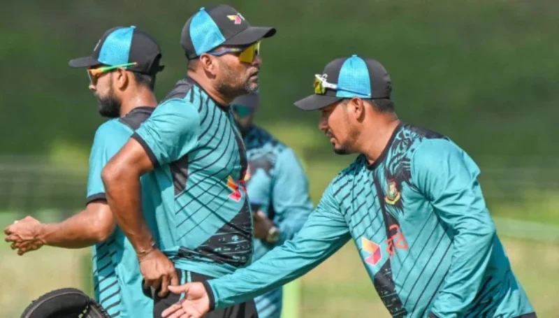 মিরপুরে সিমন্সের বিশেষ ক্যাম্প 