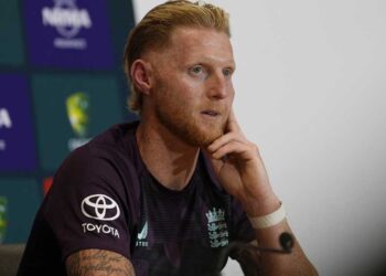 অ্যাশজে স্বপ্ন ভঙ স্টোকসের