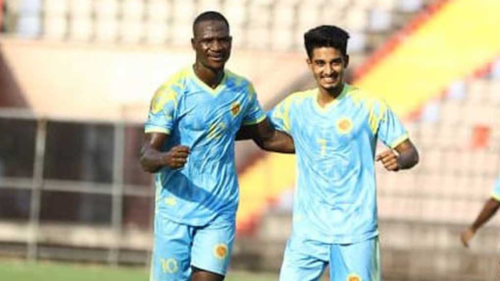 আবার পয়েন্ট খোয়াল আবাহনী।