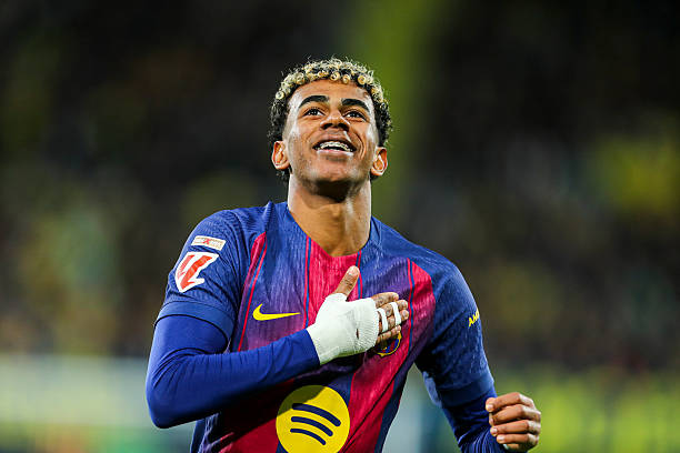 ইয়ামালের দ্রুত একজন বান্ধবী খুঁজে নিতে হবে - পাওলো ফুত্রে