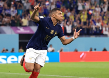 এমবাপ্পের ডাবলে রিয়াল মাদ্রিদের দুর্দান্ত কামব্যাক