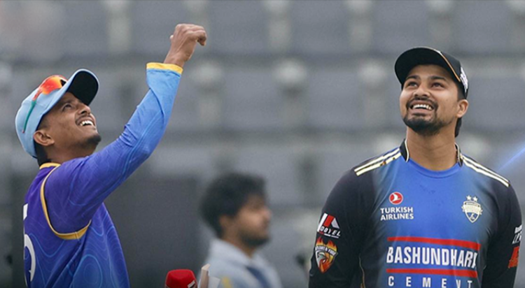 চট্টগ্রামের বিপক্ষে টস জিতে ফিল্ডিংয়ে রংপুর