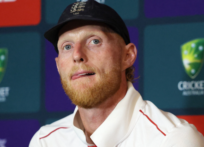 চাপের মুখে ঘুরে দাঁড়ানোর উপায় খুঁজছে ইংলিশরা