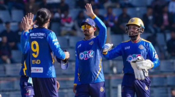 জয় দিয়ে বিপিএল শুরু ঢাকার