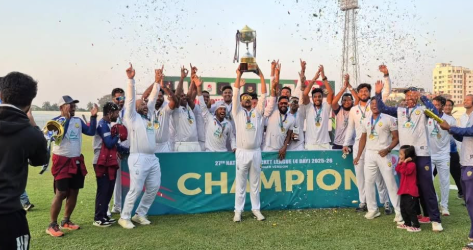 জাতীয় ক্রিকেট লিগে চ্যাম্পিয়ন রংপুর বিভাগ।