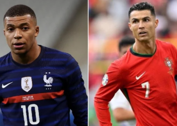 জোড়া গোলে রোনালদোর পথে এমবাপ্পে