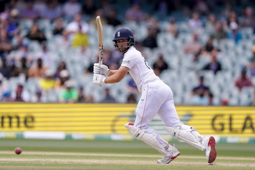 দুই ম্যাচ বাকি থাকতেই অ্যাশেজ অস্ট্রেলিয়ার