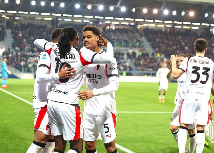 নতুন বছরের শুরুতেই শীর্ষে এসি মিলান