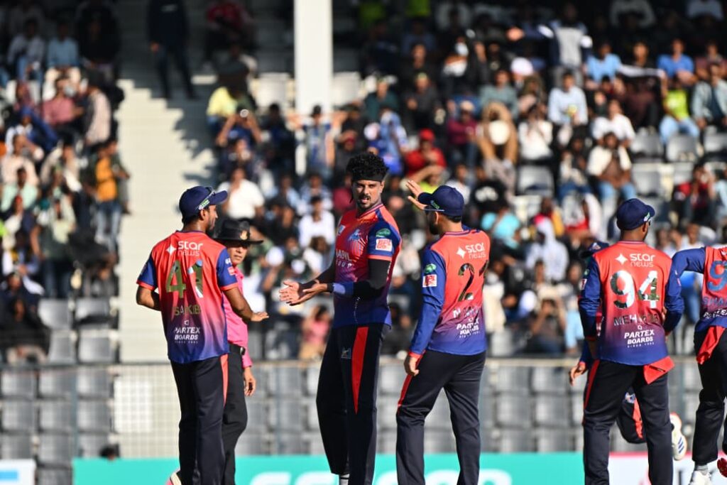 বিপিএলের উদ্বোধনী ম্যাচে রাজশাহীকে ১৯১ রানের টার্গেট দিলো স্বাগতিক সিলেট