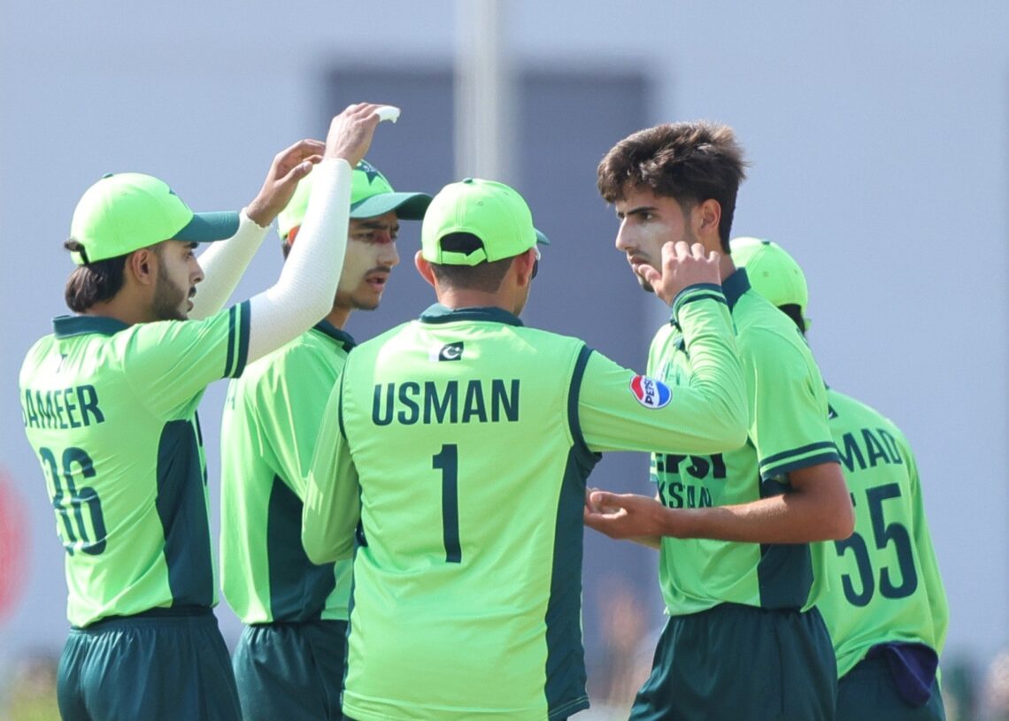 ভারতকে হারিয়ে চ্যাম্পিয়ন পাকিস্তান