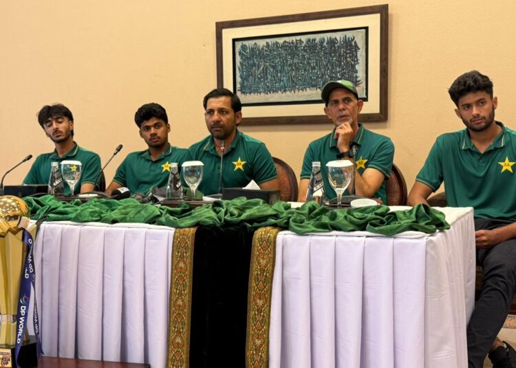 ভারতকে হারিয়ে পাকিস্তানের ক্রিকেটাররা পাচ্ছেন ১০ মিলিয়ন রুপি