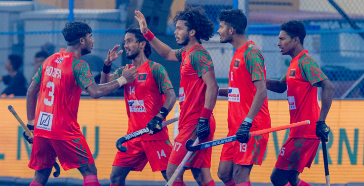 ভারতে নতুন ইতিহাস লিখছে বাংলাদেশের জুনিয়র হকি দল