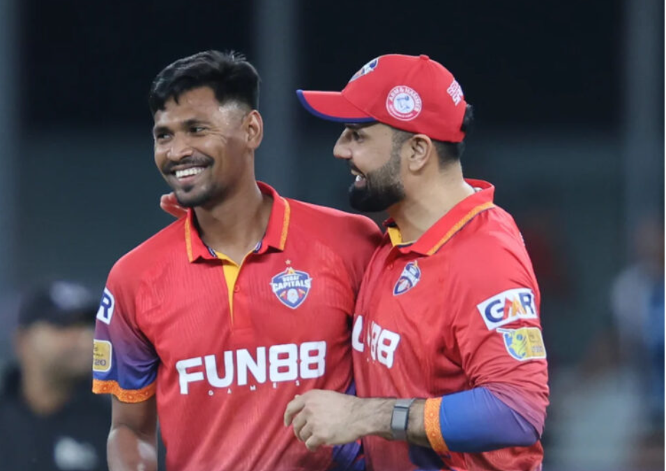 মোস্তাফিজের ঝলকে ক্যাপিটালসের প্রথম জয়