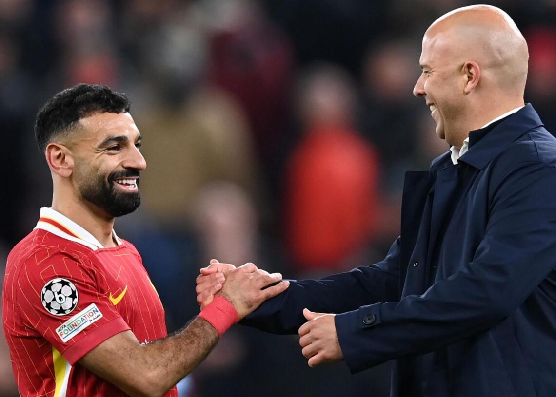 মোহাম্মদ সালাহ ও লিভারপুলের প্রধান কোচ আর্নে স্লট