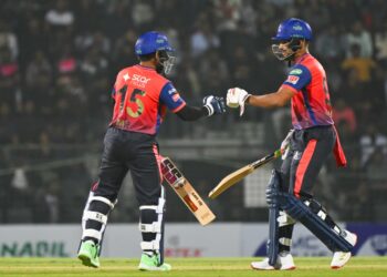 শান্তর সেঞ্চুরি ও মুশফিকের হাফ সেঞ্চুরিতে উদ্বোধনী ম্যাচে জয় পেলো রাজশাহী