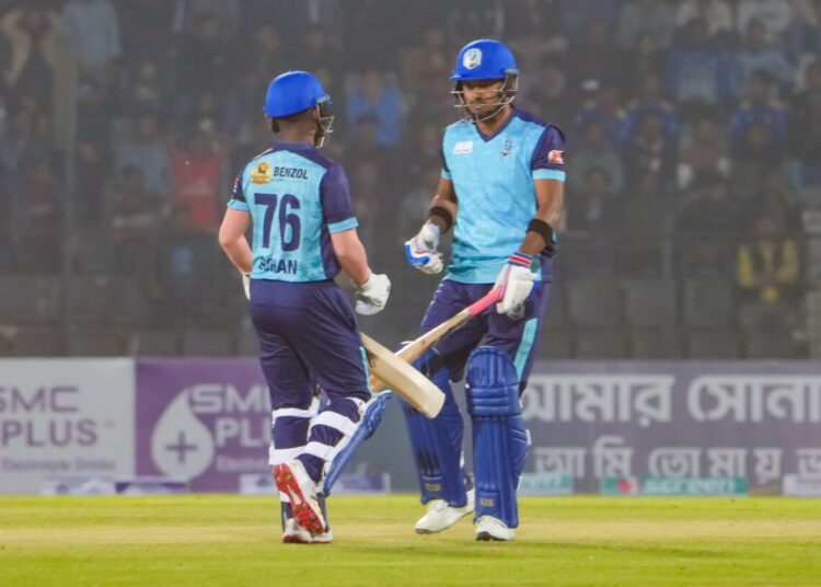 সিলেট টাইটান্সকে ১৪৪ রানের টার্গেট দিয়েছে নোয়াখালী