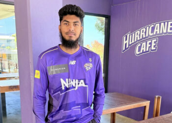 হোবার্টের জার্সি গায়ে রিশাদ যে কথা বললেন