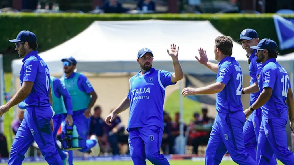 সাবেক দ.আফ্রিকার ক্রিকেটারকে নিয়ে বিশ্বকাপের দল ঘোষণা ইতালির