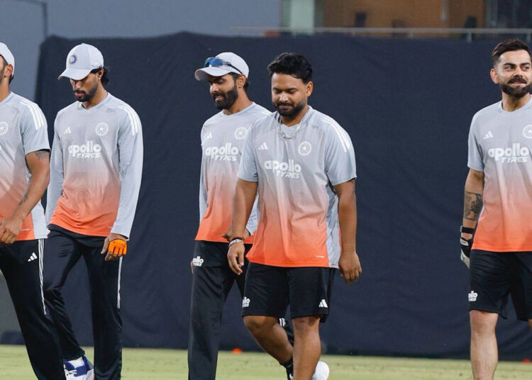 ওয়ানডে সিরিজ শুরুর আগেই দুঃসংবাদ পেল ভারত