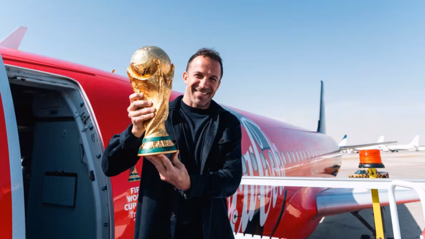 ফিফা বিশ্বকাপ ট্রফি ঢাকায় আসছে ১৪ জানুয়ারি