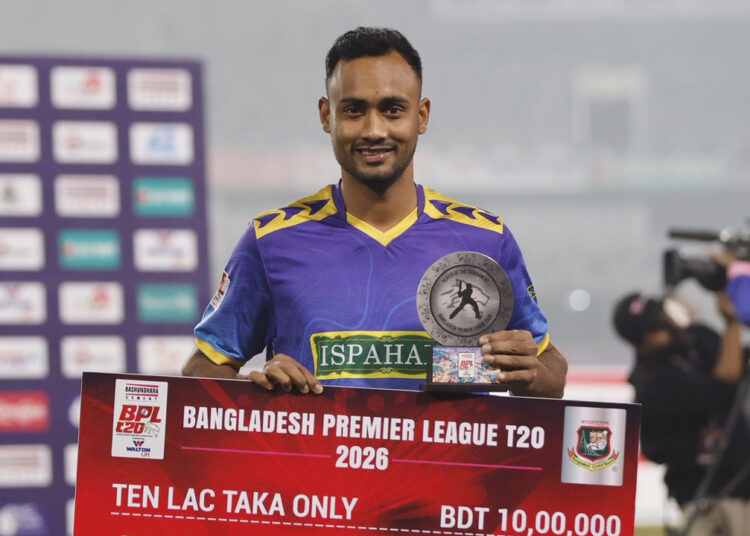 বিপিএলে রেকর্ড গড়ে যা বললেন শরিফুল