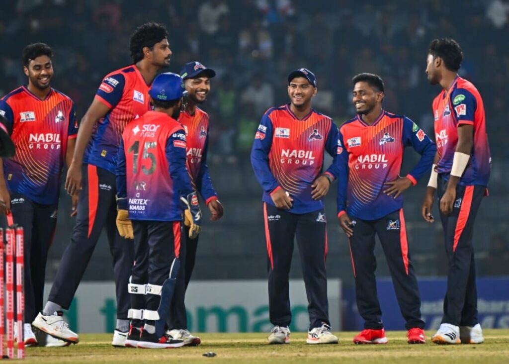 রিপনের হ্যাটট্রিকের পর তানজিদ ঝড়ে উড়ে গেল ঢাকা