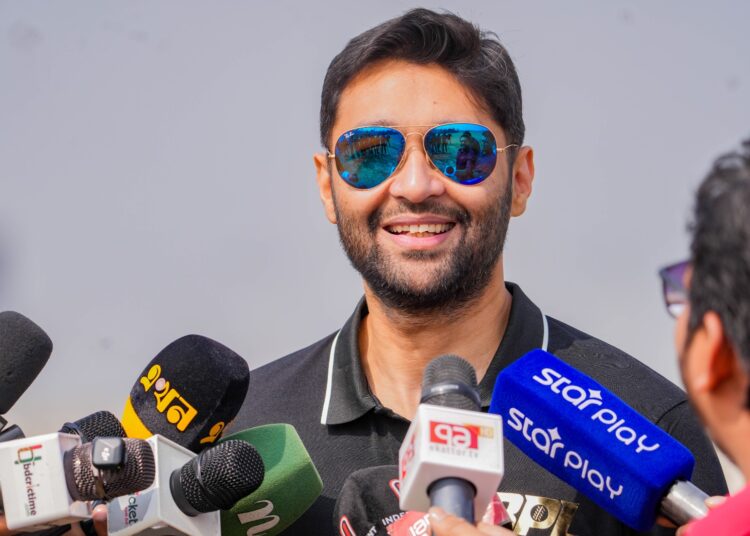 সাকিবের সাথে যোগাযোগ রাখছে বিসিবি - আমজাদ