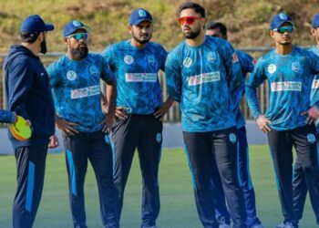 এখনও প্লে-অফের স্বপ্ন নোয়াখালী