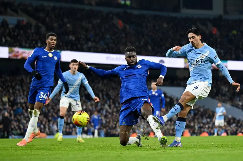 এঞ্জো ফার্নান্দেজের গোলে ম্যানসিটির পয়েন্টে ভাগ চেলসির