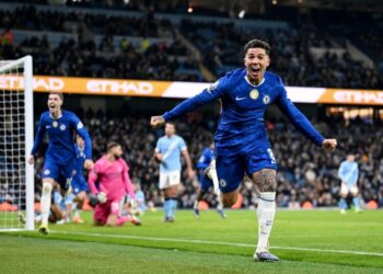 এঞ্জো ফার্নান্দেজের গোলে ম্যানসিটির পয়েন্টে ভাগ চেলসির