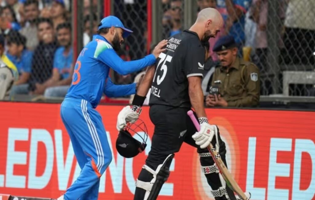 কোহলিকে হটিয়ে ফের শীর্ষে ড্যারিল মিচেল