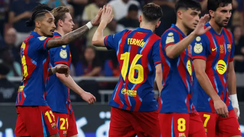 টানা চতুর্থ ফাইনালে বার্সেলোনা