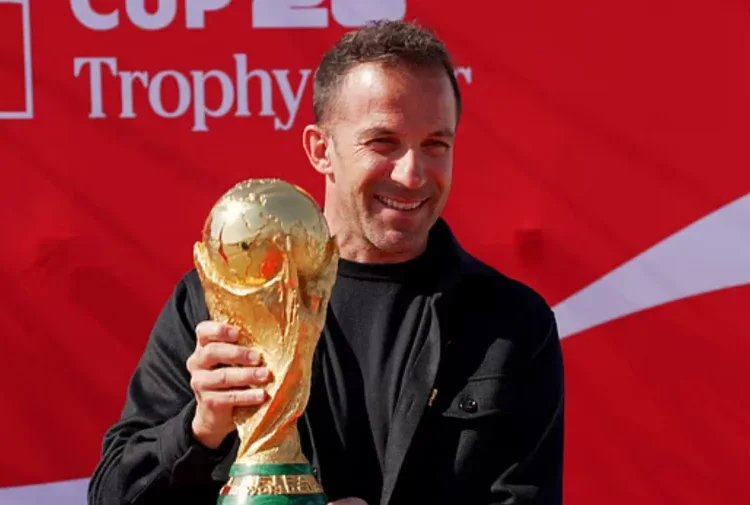 বিশ্বকাপ ট্রফি এখন ঢাকায়