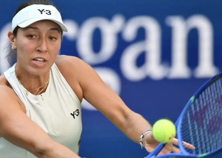 তৃতীয় রাউন্ডে জেসিকা পাগুলা