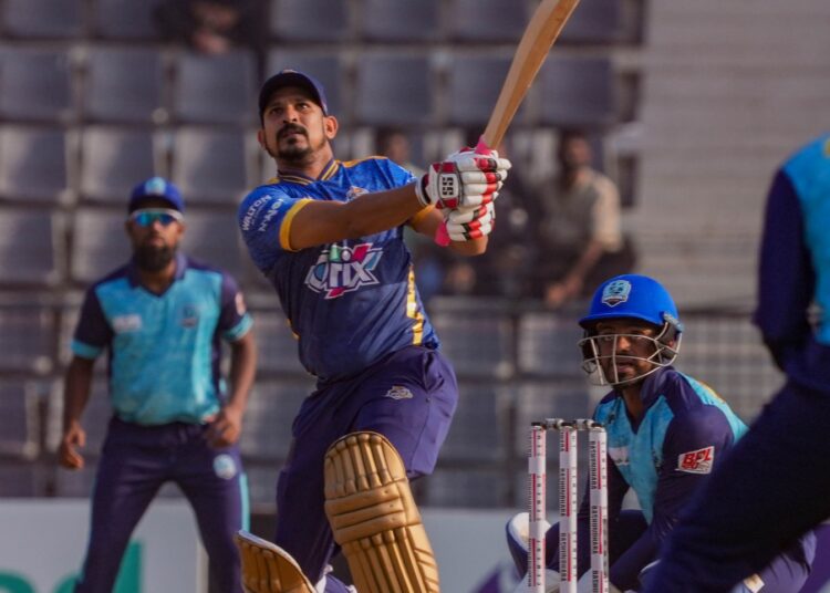 নাসিরের দ্রুততম ফিফটিতে ঢাকার জয়