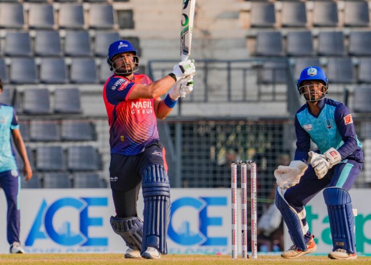 নোয়াখালীর ষষ্ঠ হারের দিনে রংপুরের পাশে রাজশাহী