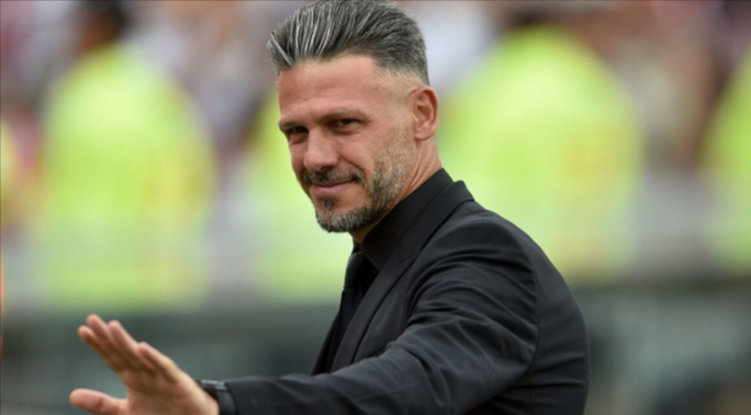 পরিবারসহ প্রাণে বাঁচলেন সাবেক আর্জেন্টাইন ফুটবলার